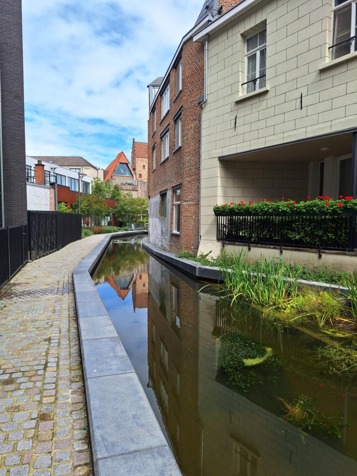 Huis Alna 2 Malinas Exterior foto